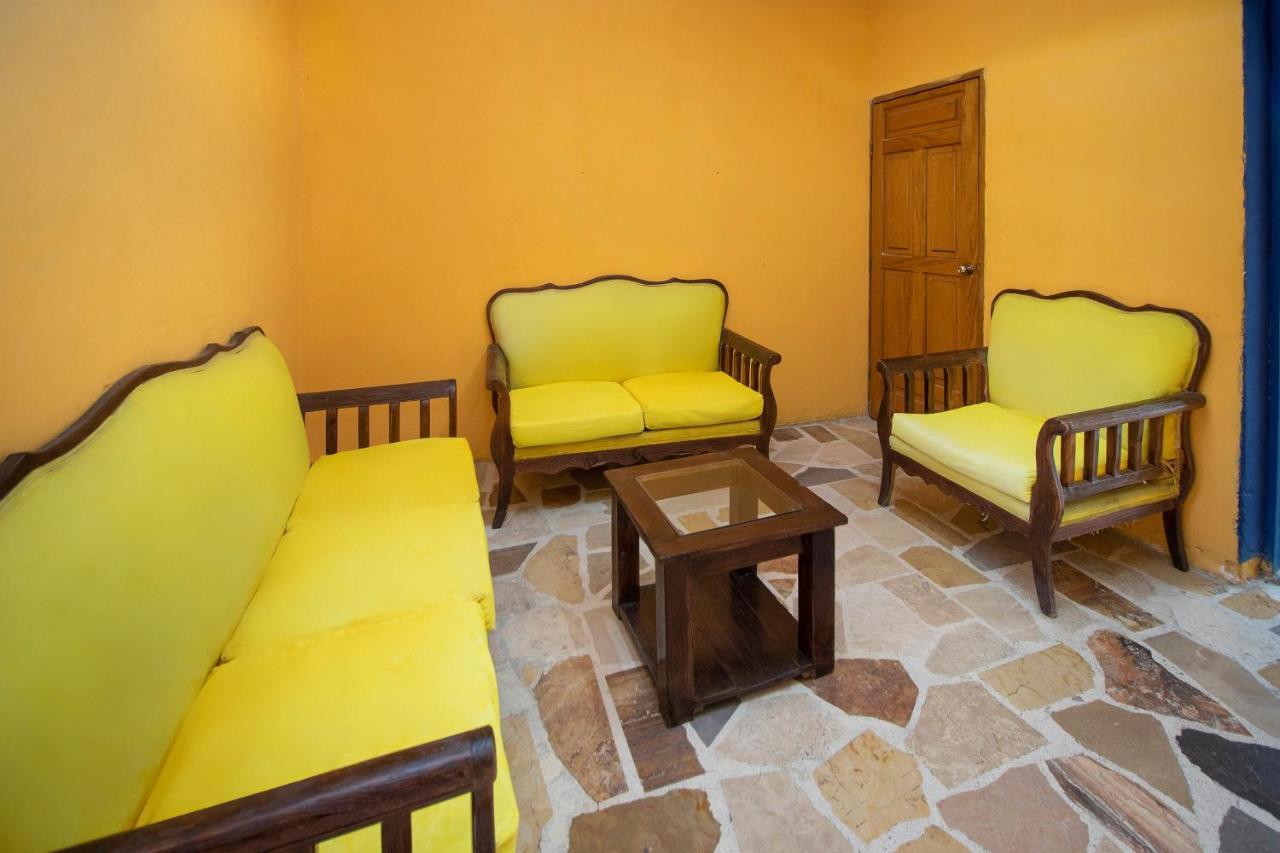 Hotel Casa De Huéspedes Hidalgo Tehuacán Exterior foto