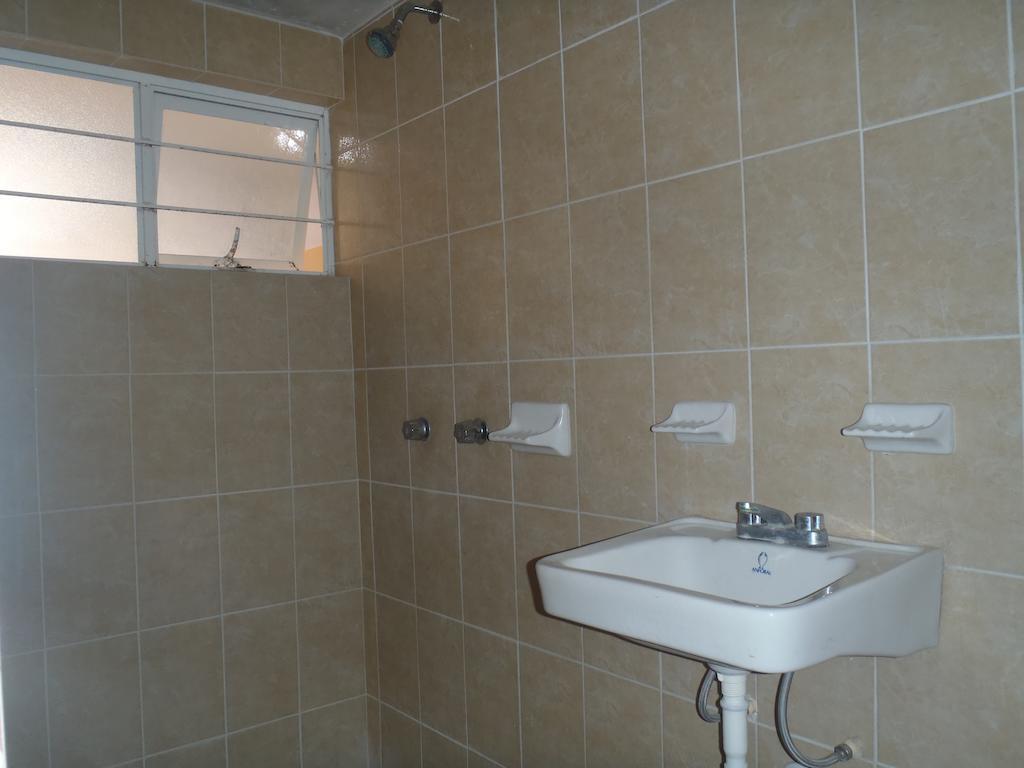 Hotel Casa De Huéspedes Hidalgo Tehuacán Habitación foto